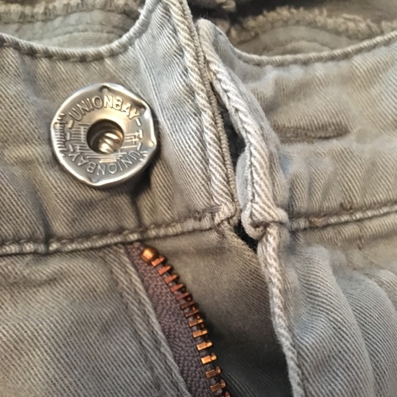 Unionbay cargo tight pants - Picture 4 of 7